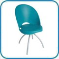 Cadeira Gogo Basic raio ep�xi cinza. Seu design se integra aos mais diversos ambientes como �reas de comunica��o, restaurantes, salas de treinamento, �reas de lazer, copas, lanchonetes e caf�s, entre outros. Por ser injetada em polipropileno, � de f�cil limpeza e manuten��o e extremamente resistente. Dispon�vel tamb�m com estrutura fixa preta, prata ou cromada.